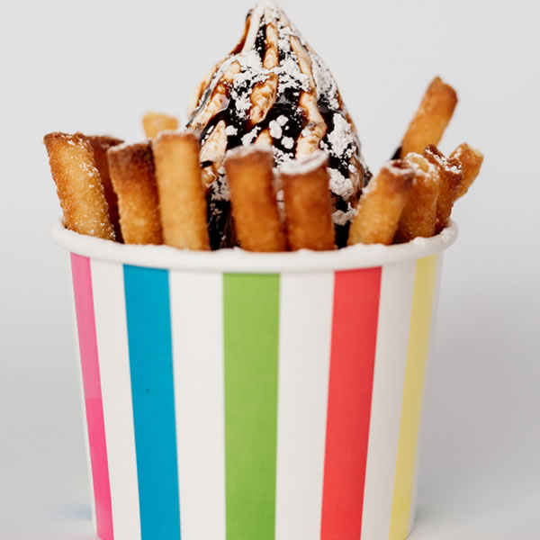 erics-600×600-cake-carnival